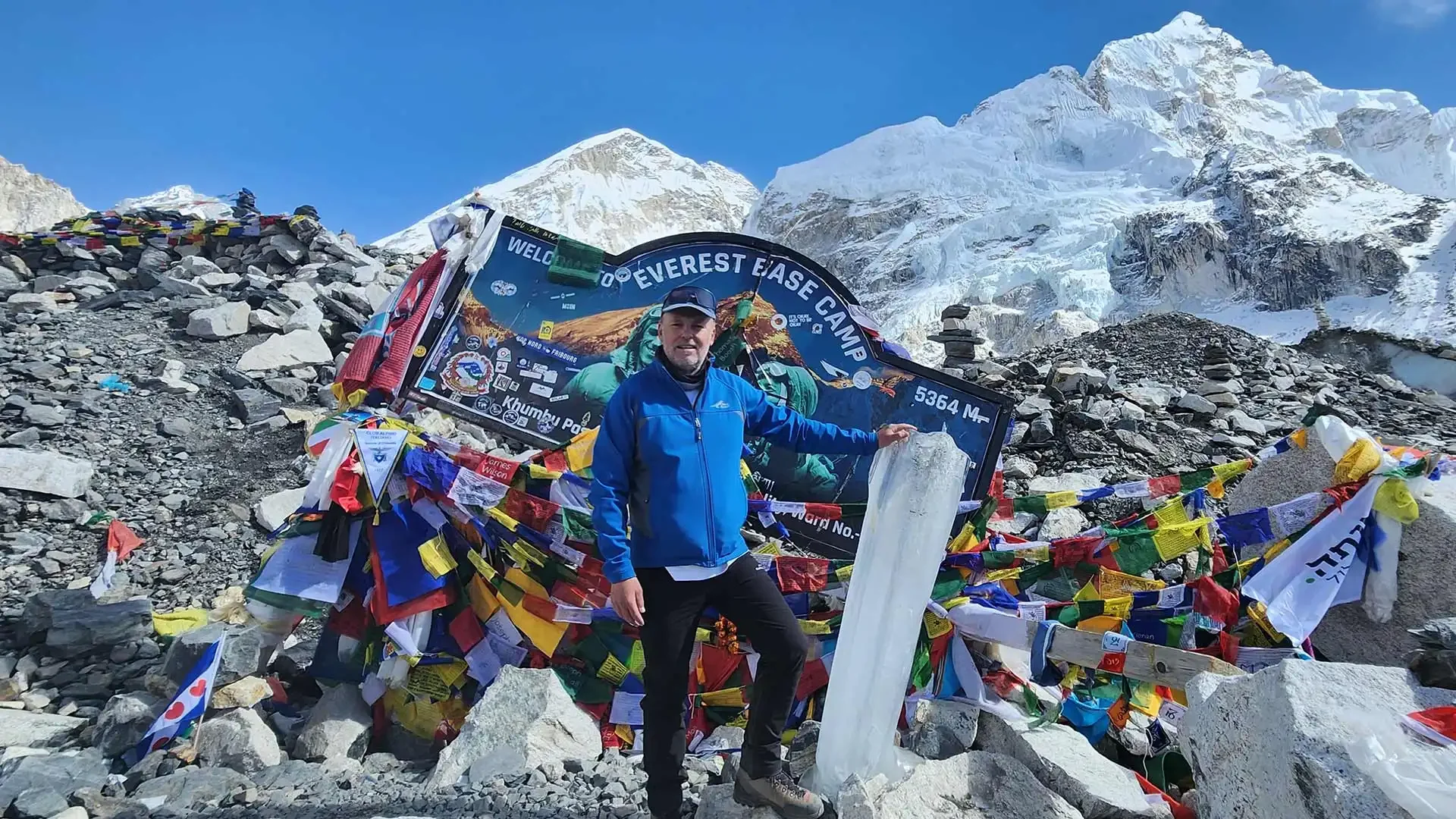 traditional EBC trek